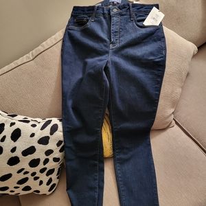 Brand new NYDJ jeans
